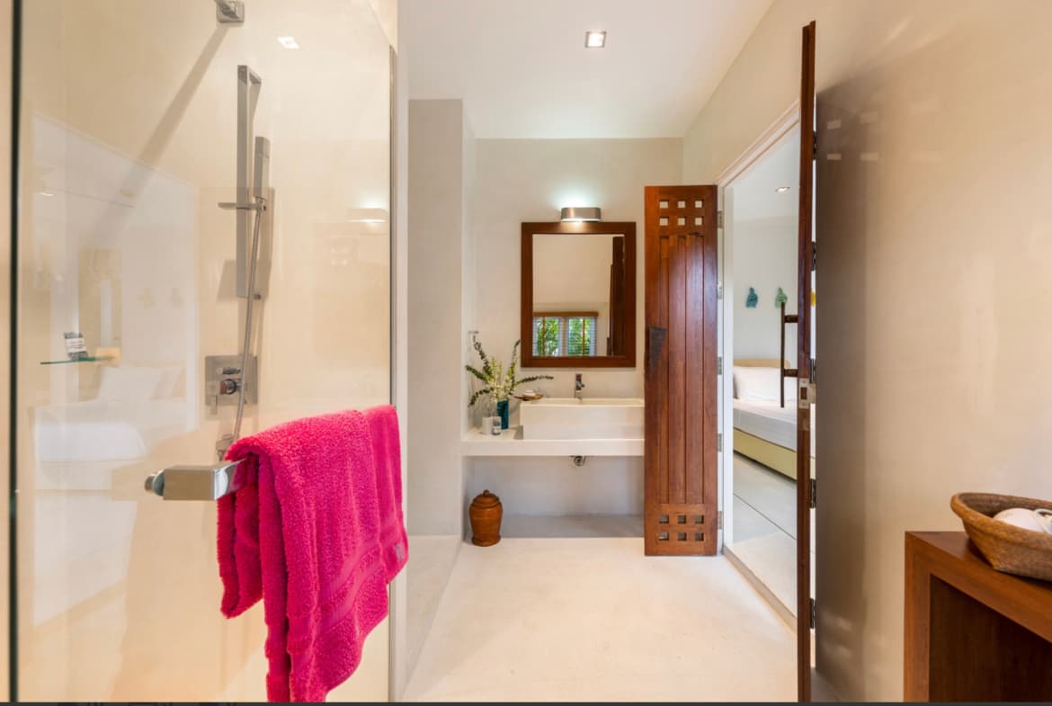 Modern Luxury Pool Villa in Koh Samui