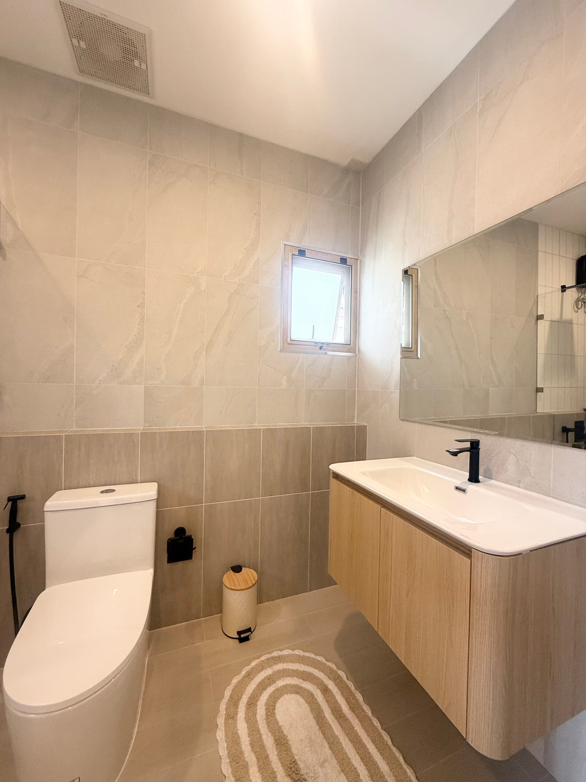 Detached House with Private Pool in Onnut 25