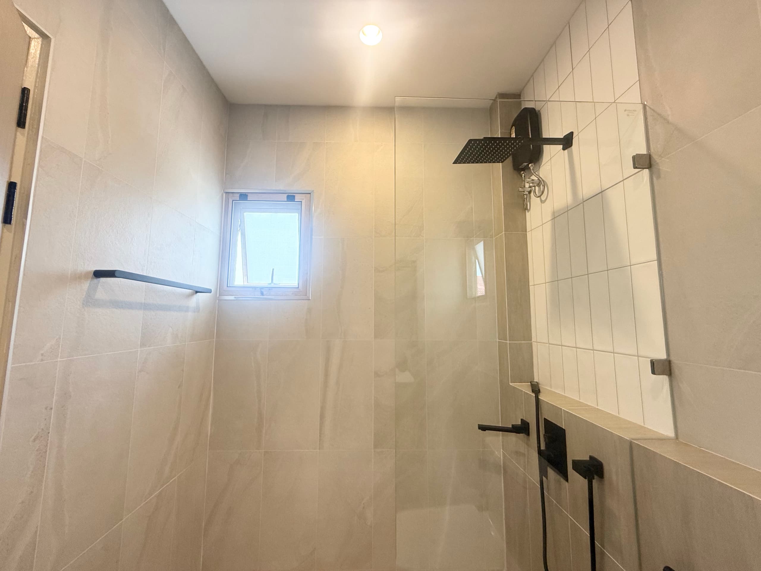 Detached House with Private Pool in Onnut 25