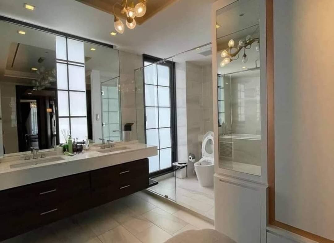 Quarter 31 Townhome (Sukhumvit 31)