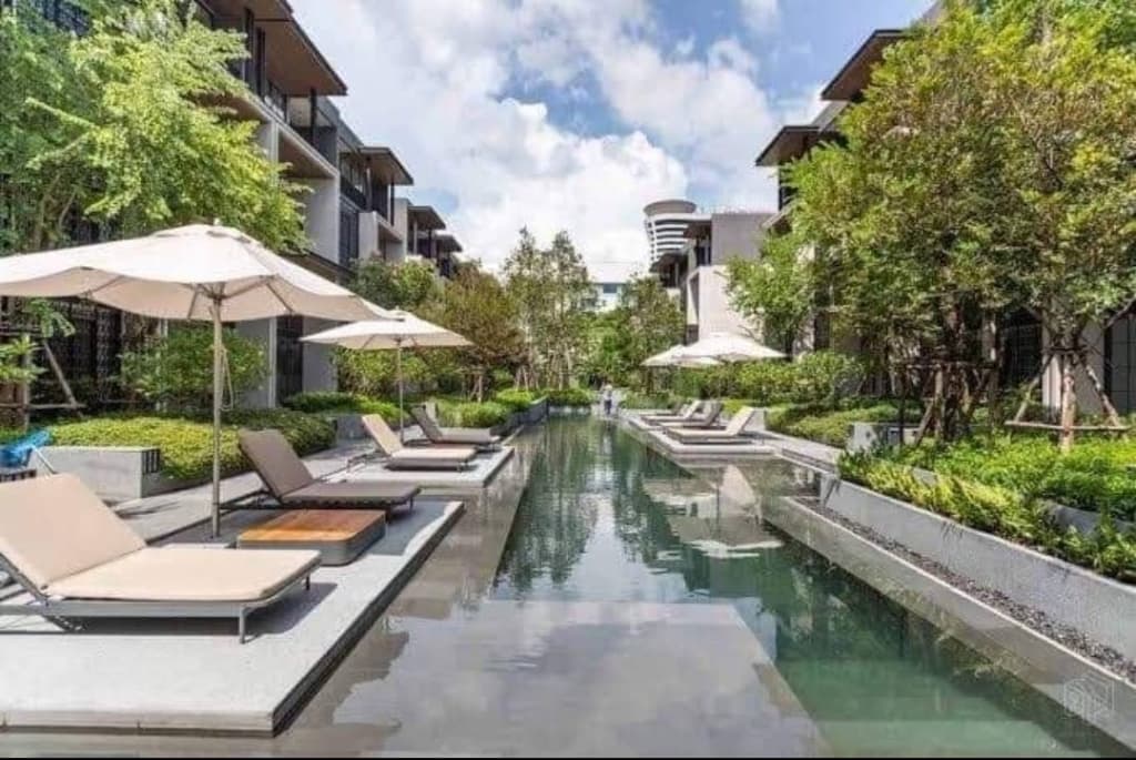 Quarter 31 Townhome (Sukhumvit 31)