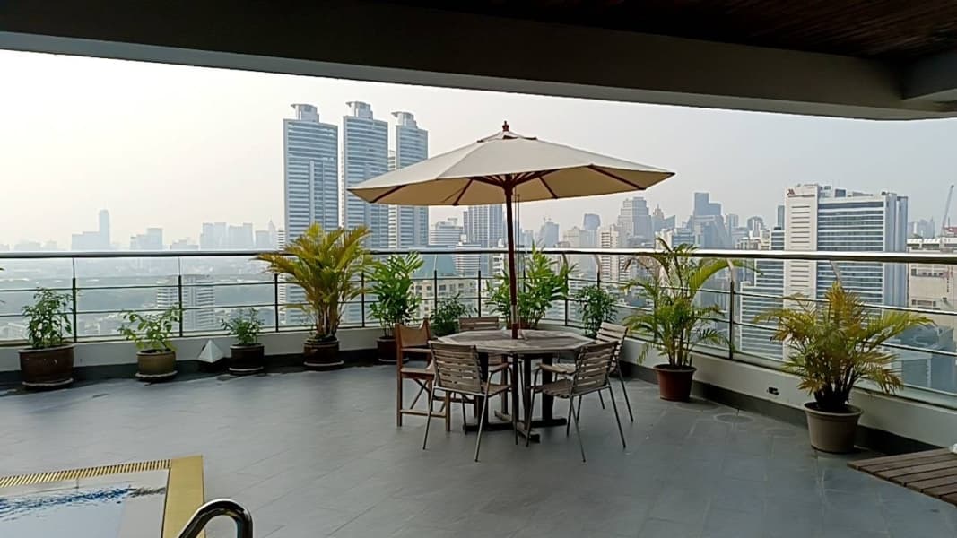 Le Raffine (Sukhumvit 24)