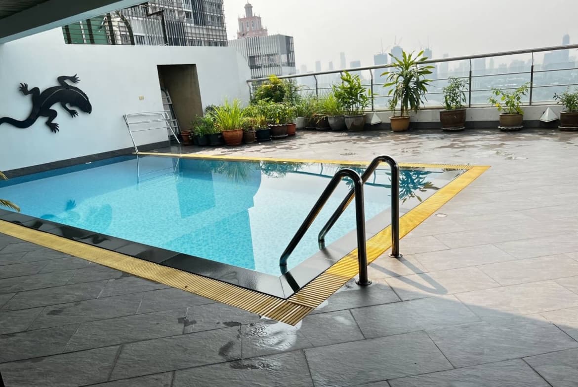Le Raffine (Sukhumvit 24)