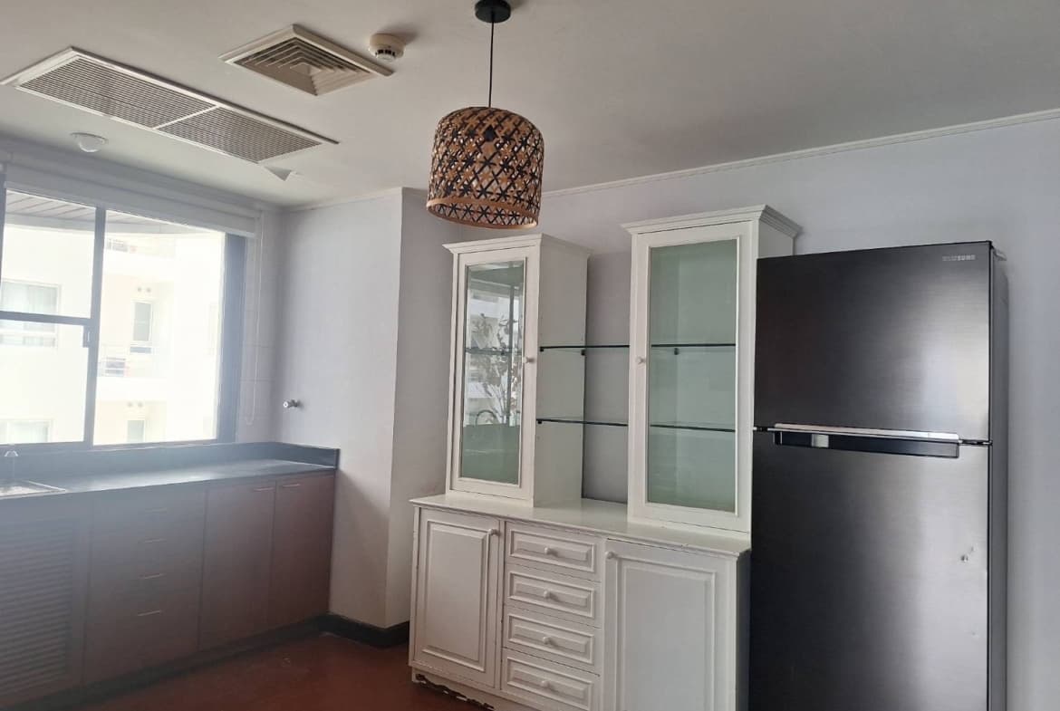 Le Raffine (Sukhumvit 24)