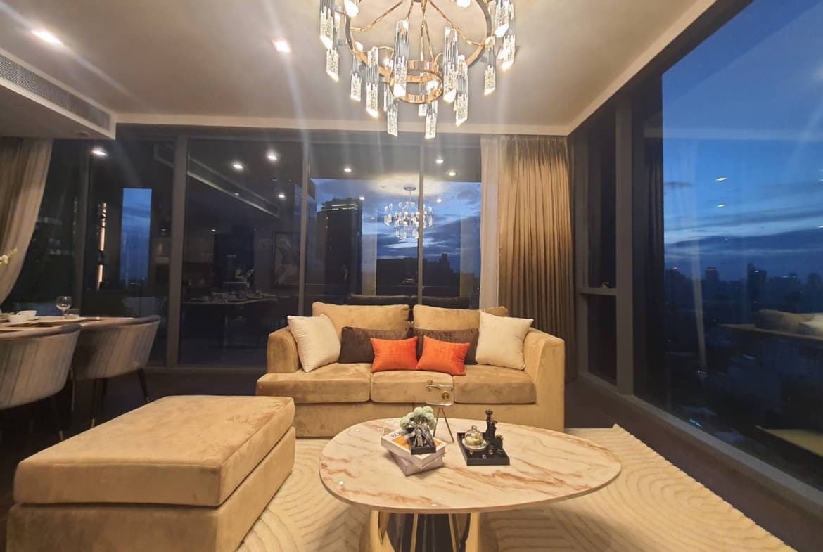 LAVIQ Sukhumvit 57