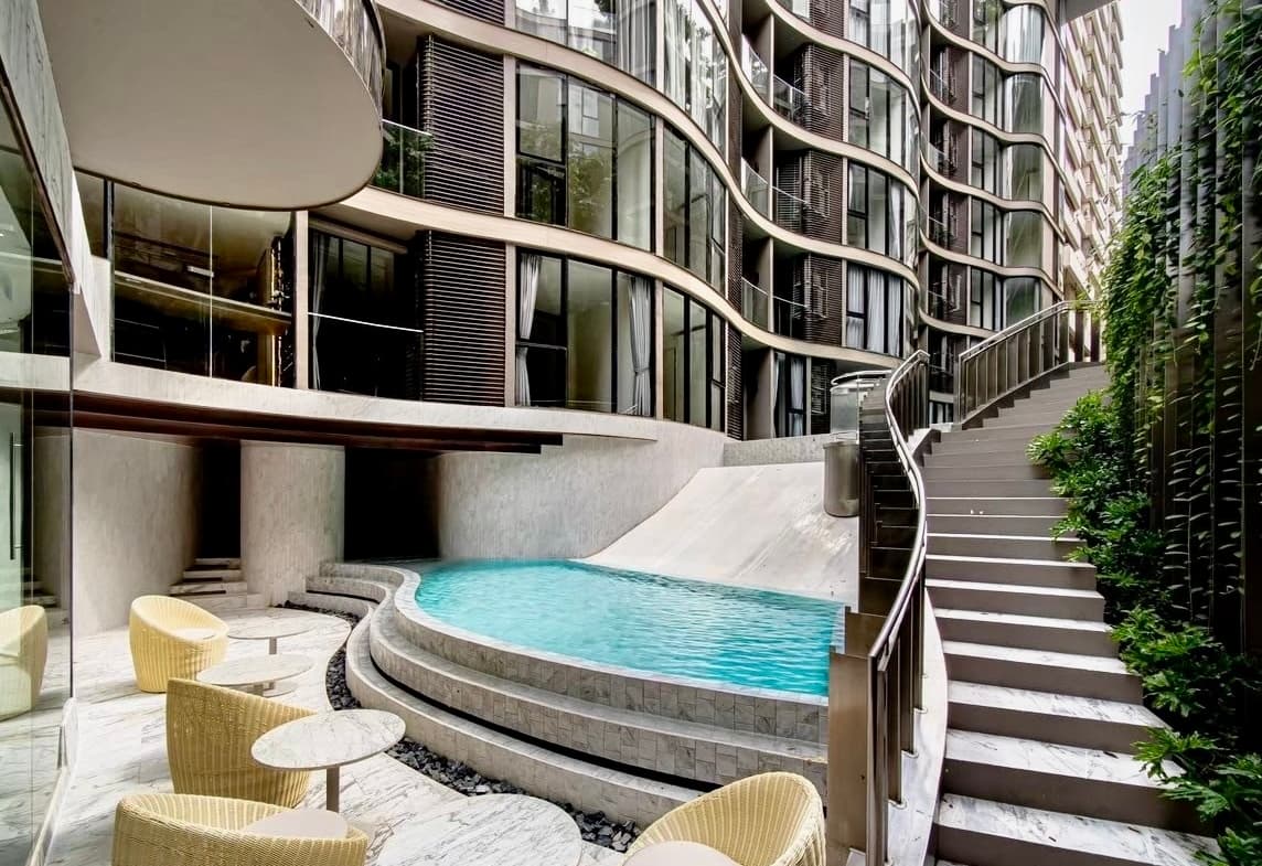Fynn Asoke (Sukhumvit 10)