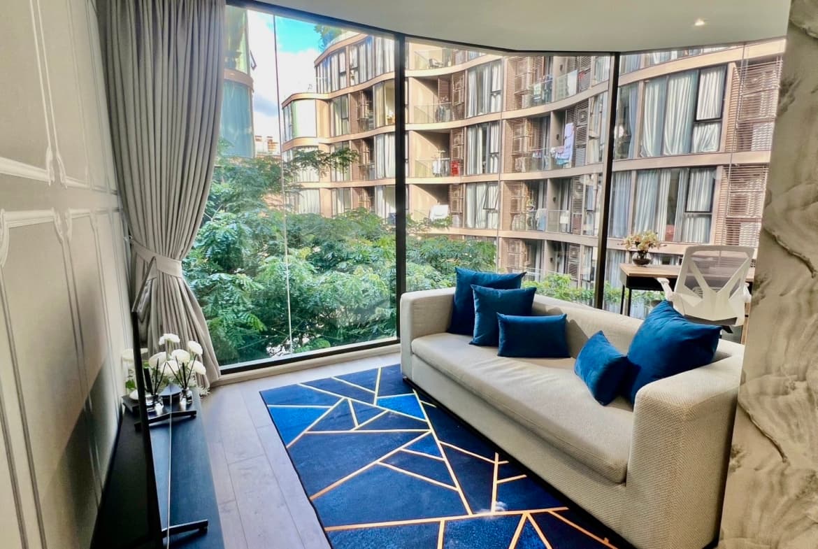 Fynn Asoke (Sukhumvit 10)