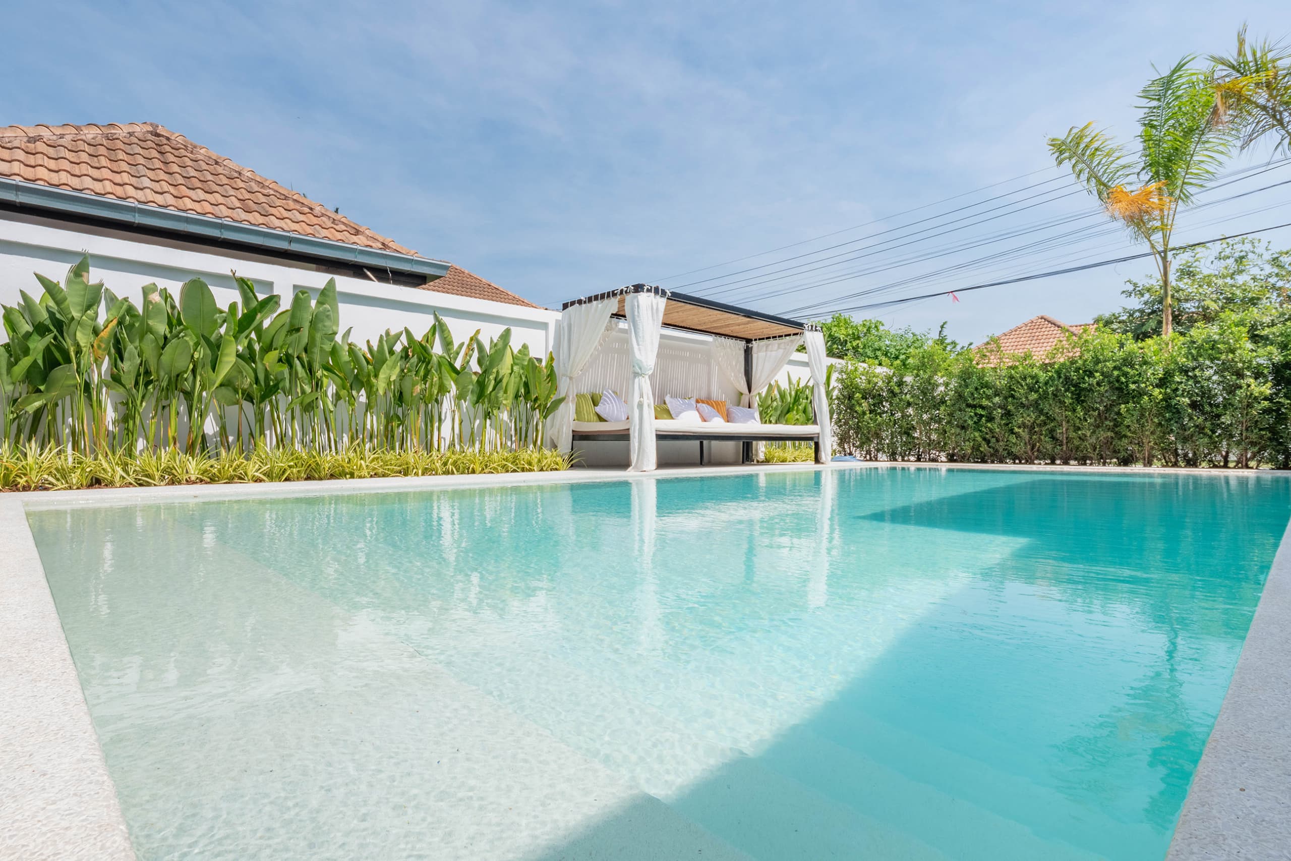 Luxury Pool Villa Pattaya (Tungklom-Tanman)