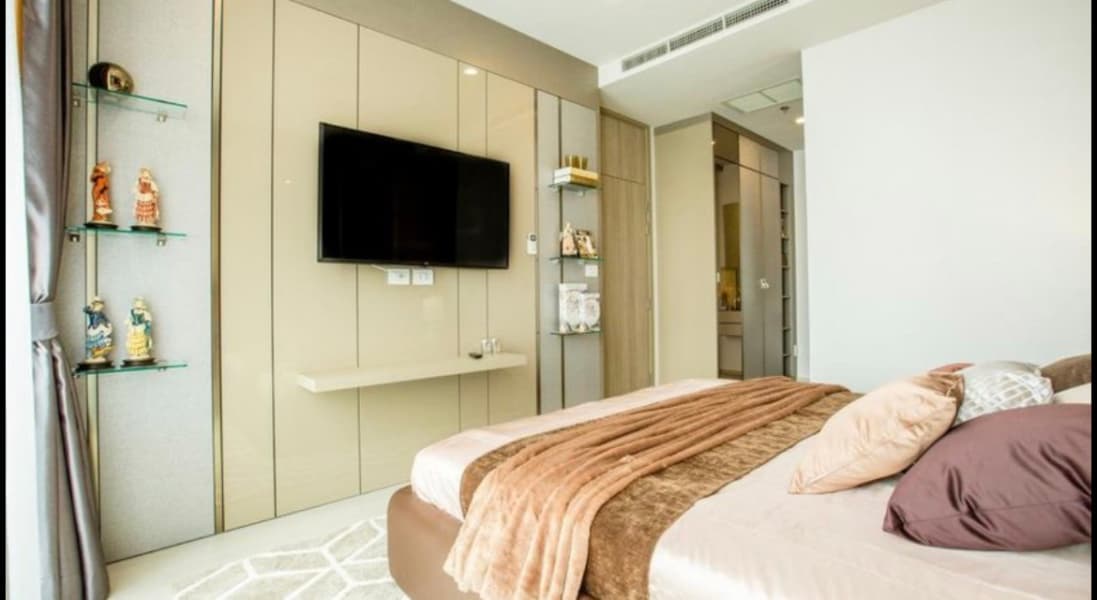 Noble Ploenchit