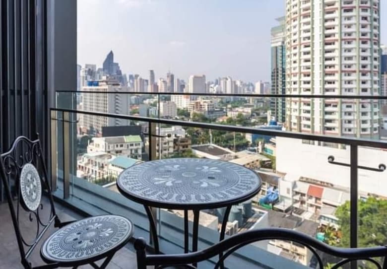 LAVIQ Sukhumvit 57