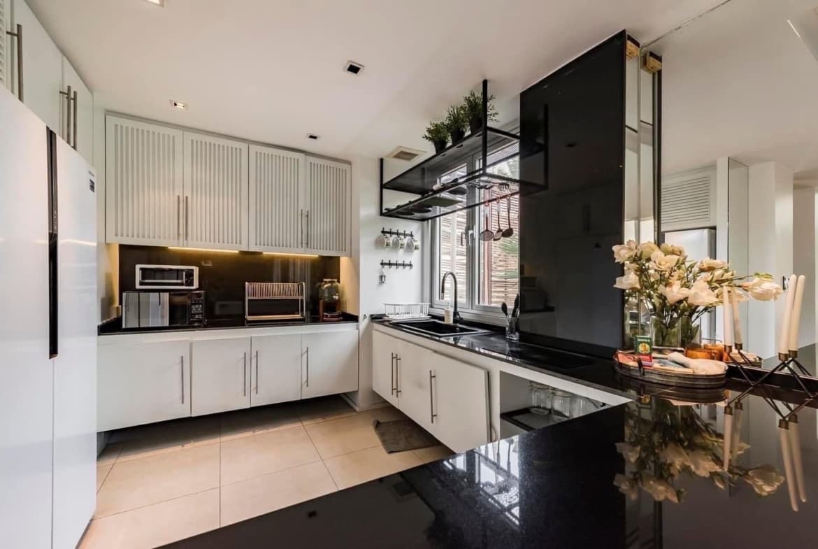 The Lofts Sathorn (5 Storey Luxury Townhome)