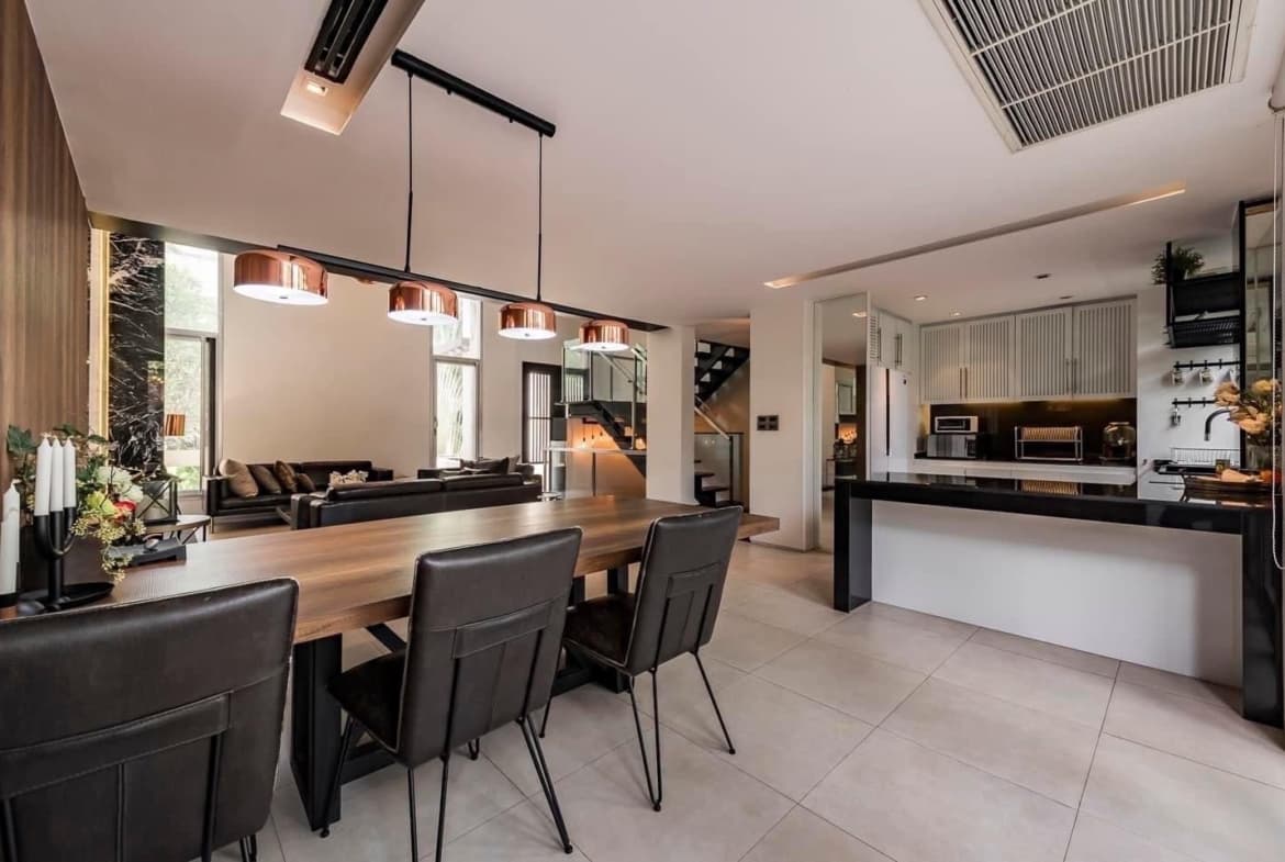 The Lofts Sathorn (5 Storey Luxury Townhome)