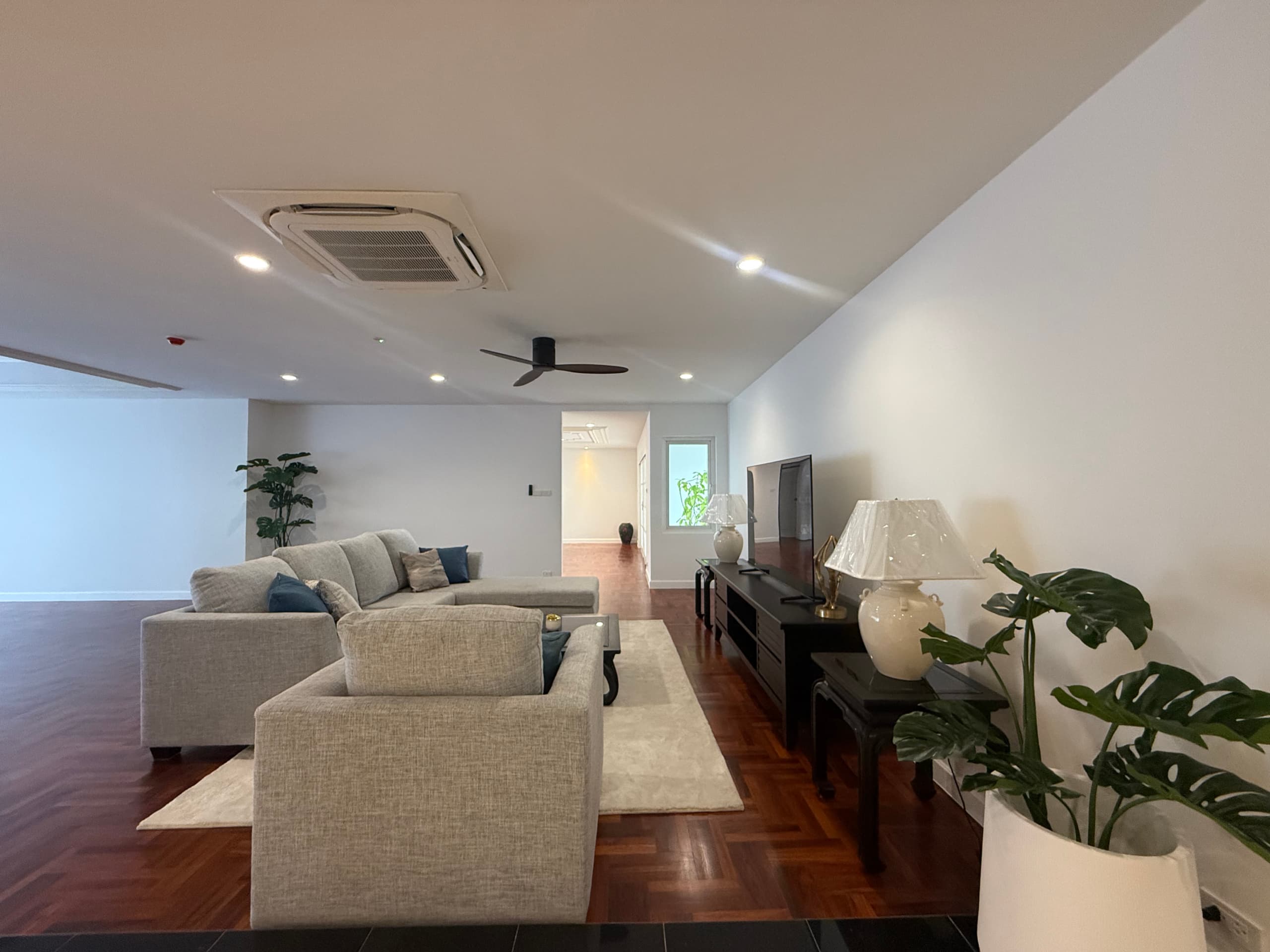 Pet Friendly Penthouse at Sukhumvit