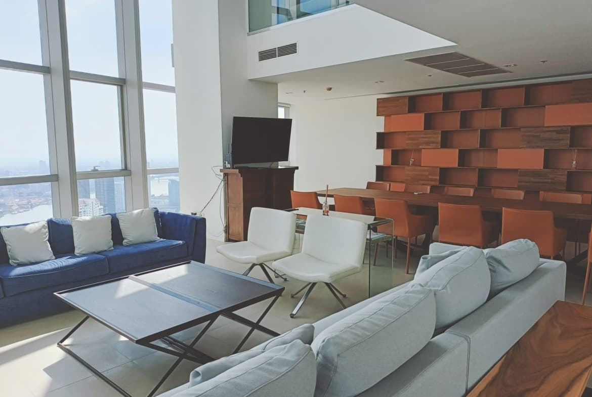 The River Condominium