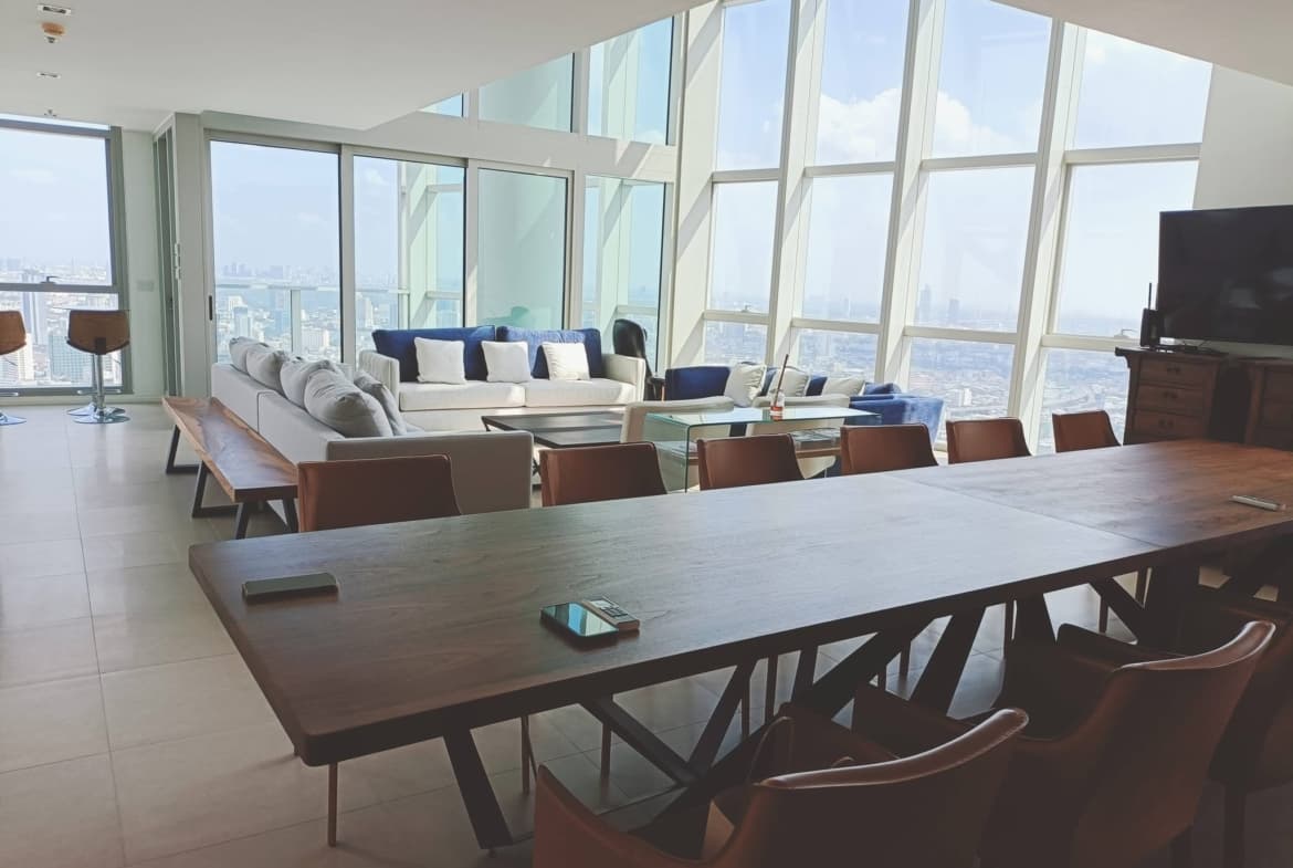 The River Condominium