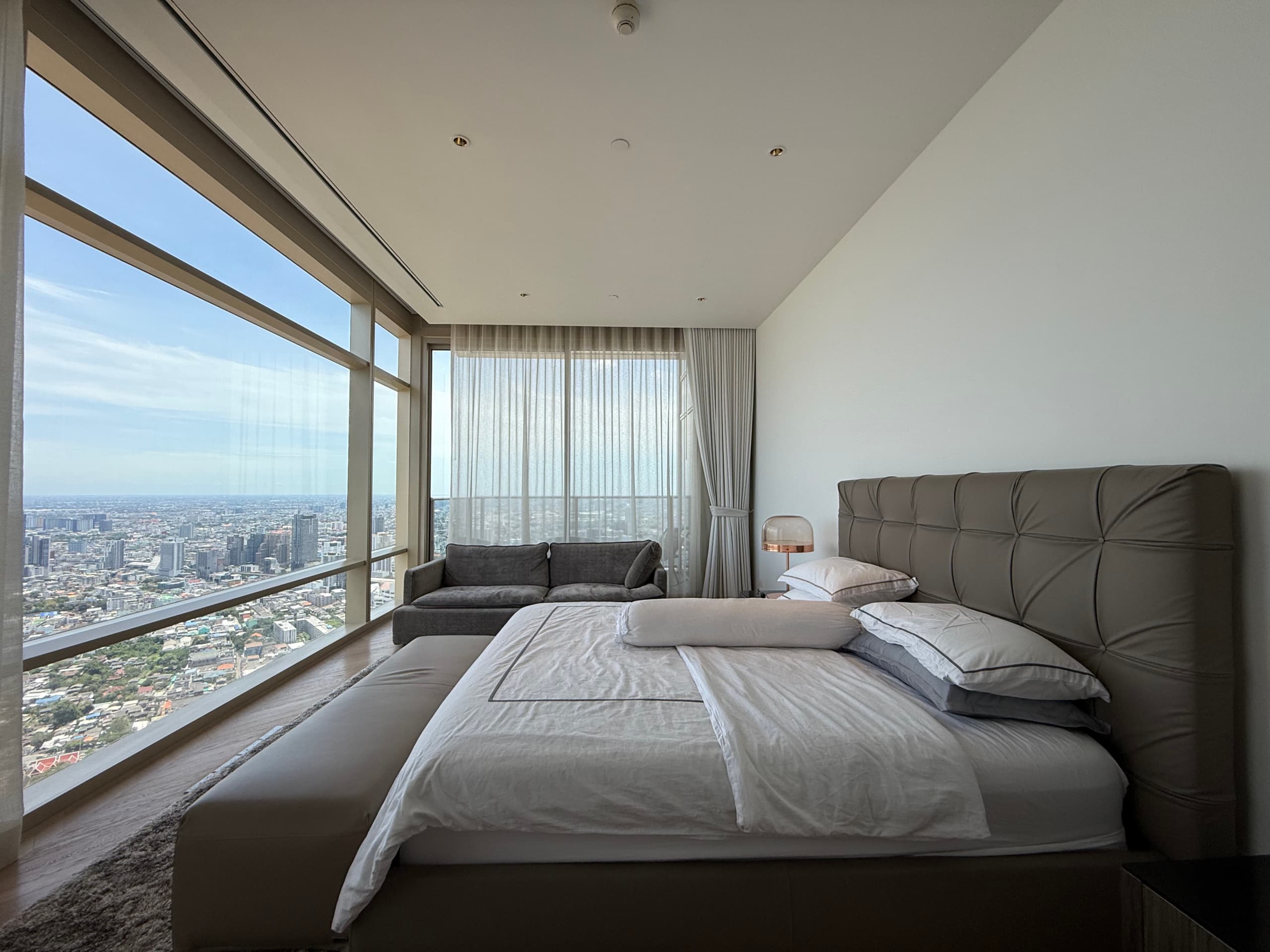 Four Seasons Private Residences 