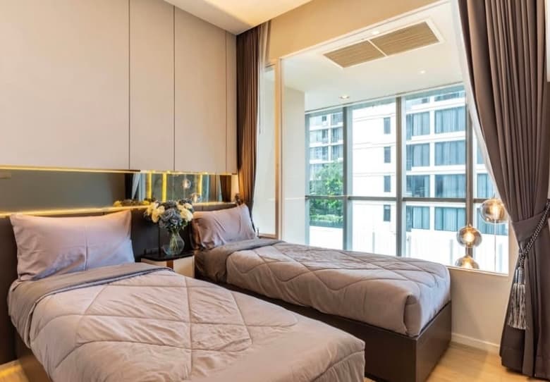 The Room Sukhumvit 21 