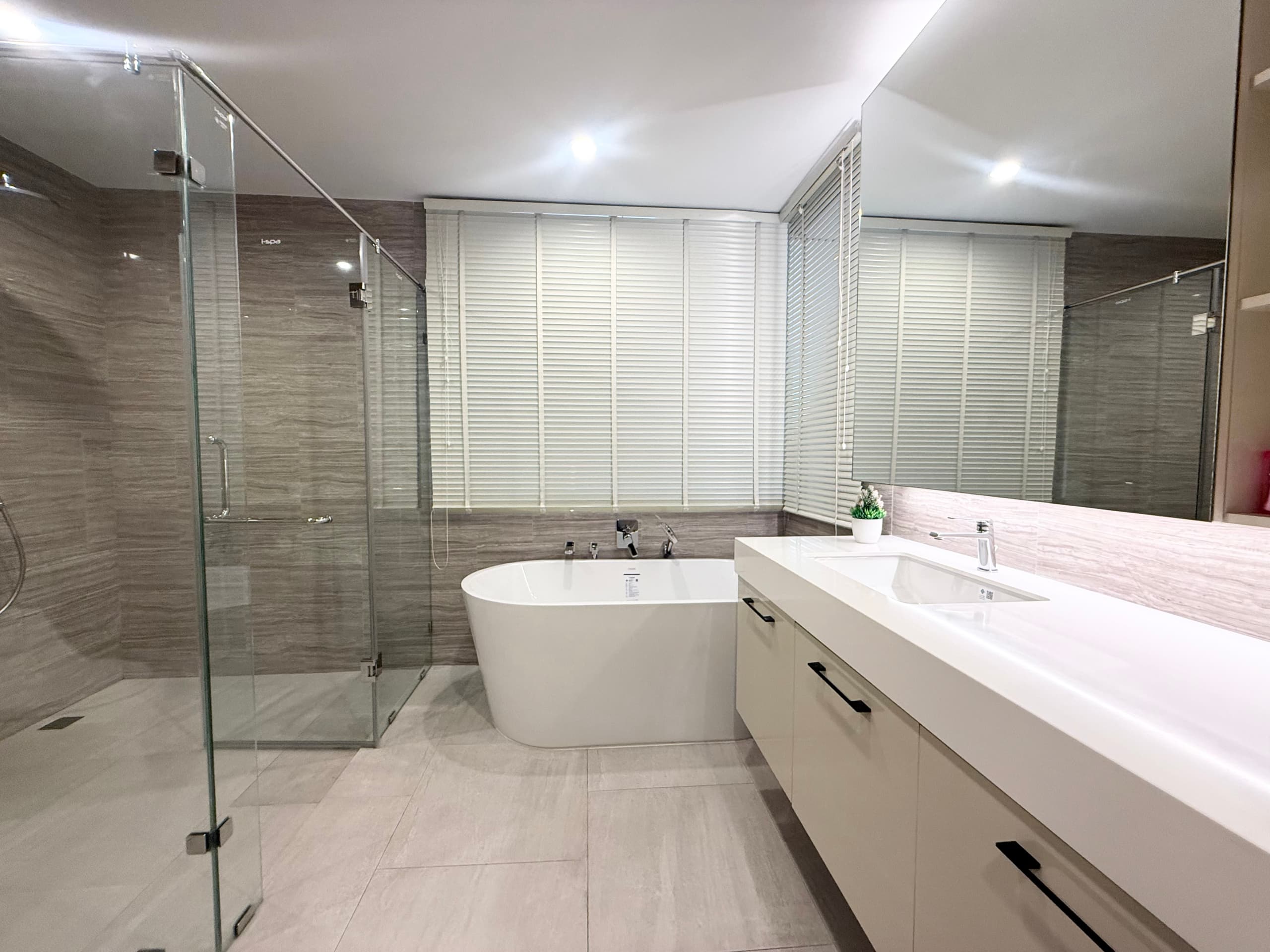 Sathorn 111 Residence
