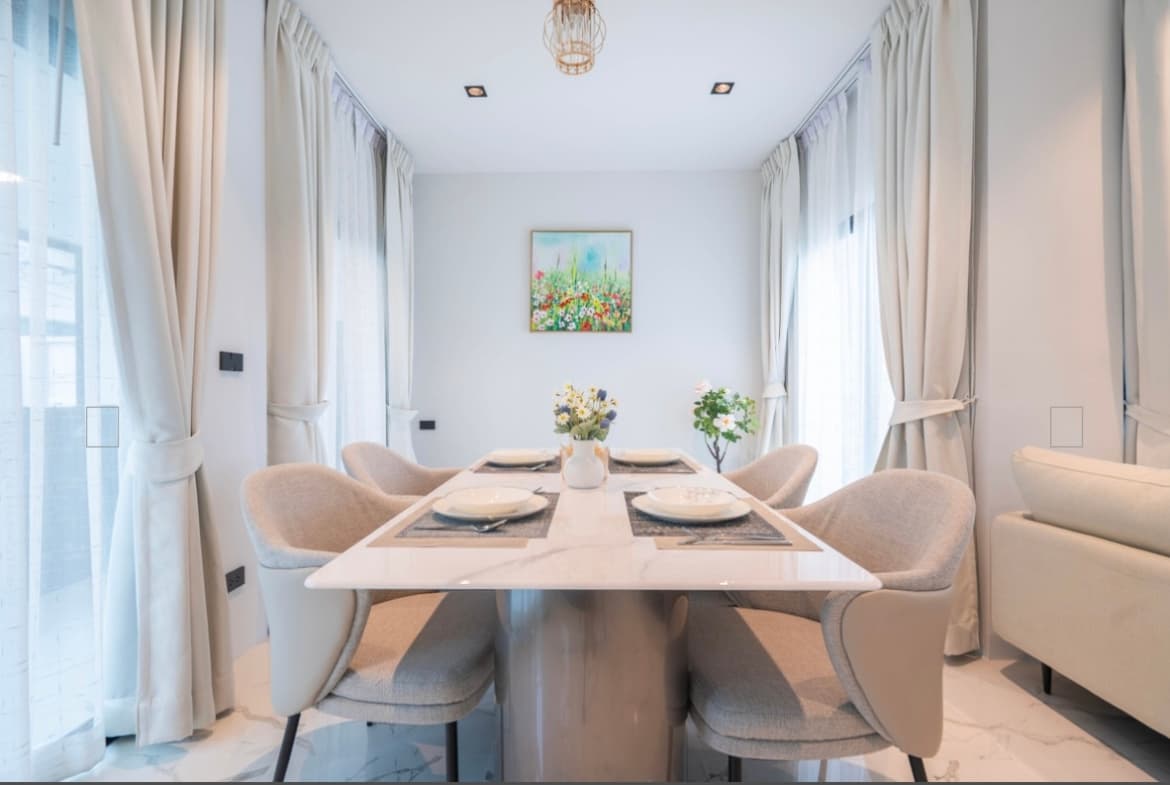 Modern Townhome at Ratchada – Rama9