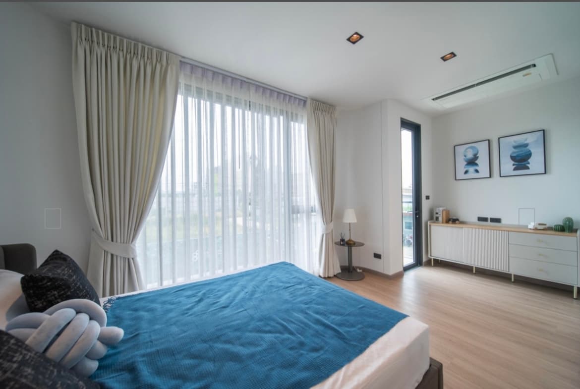 Modern Townhome at Ratchada – Rama9