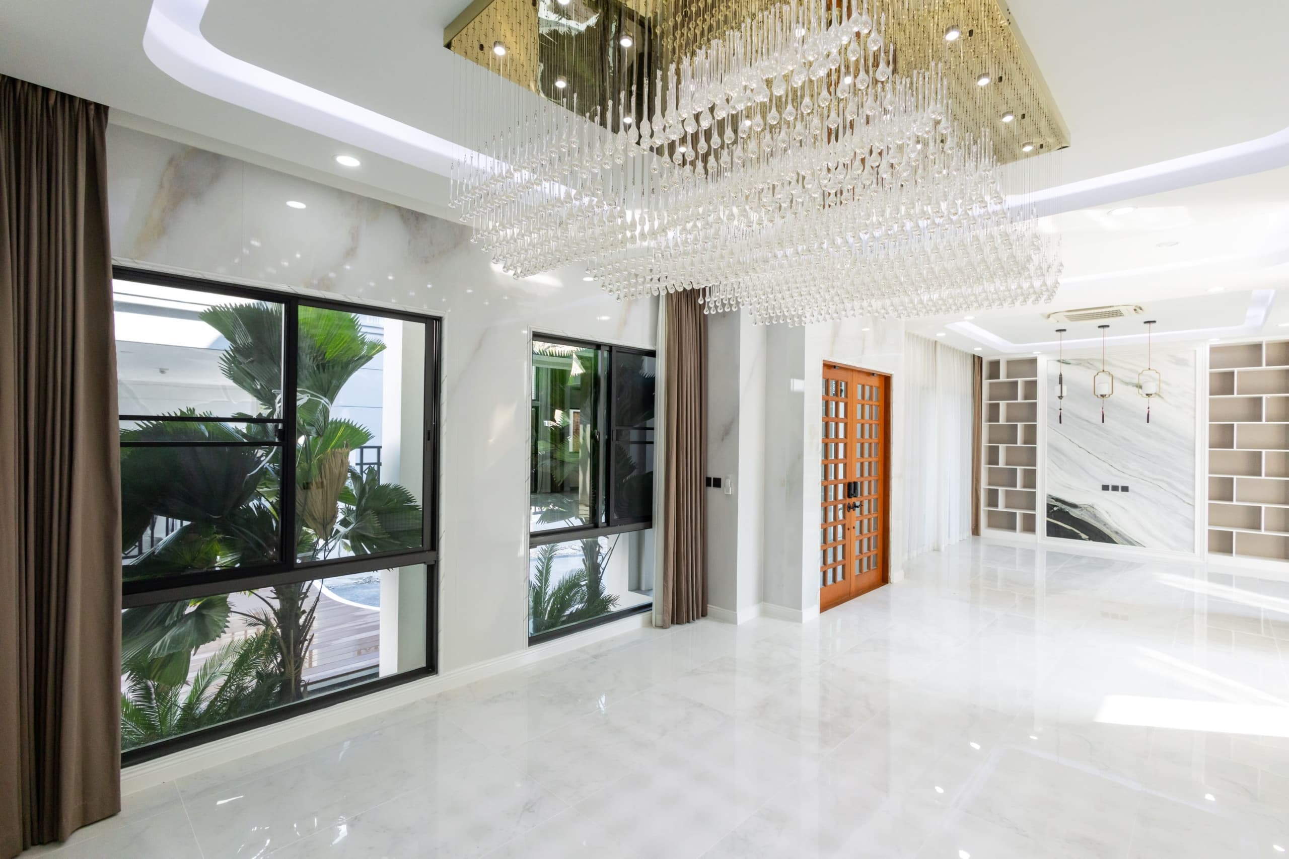 Grand Bangkok Boulevard Srinakarin