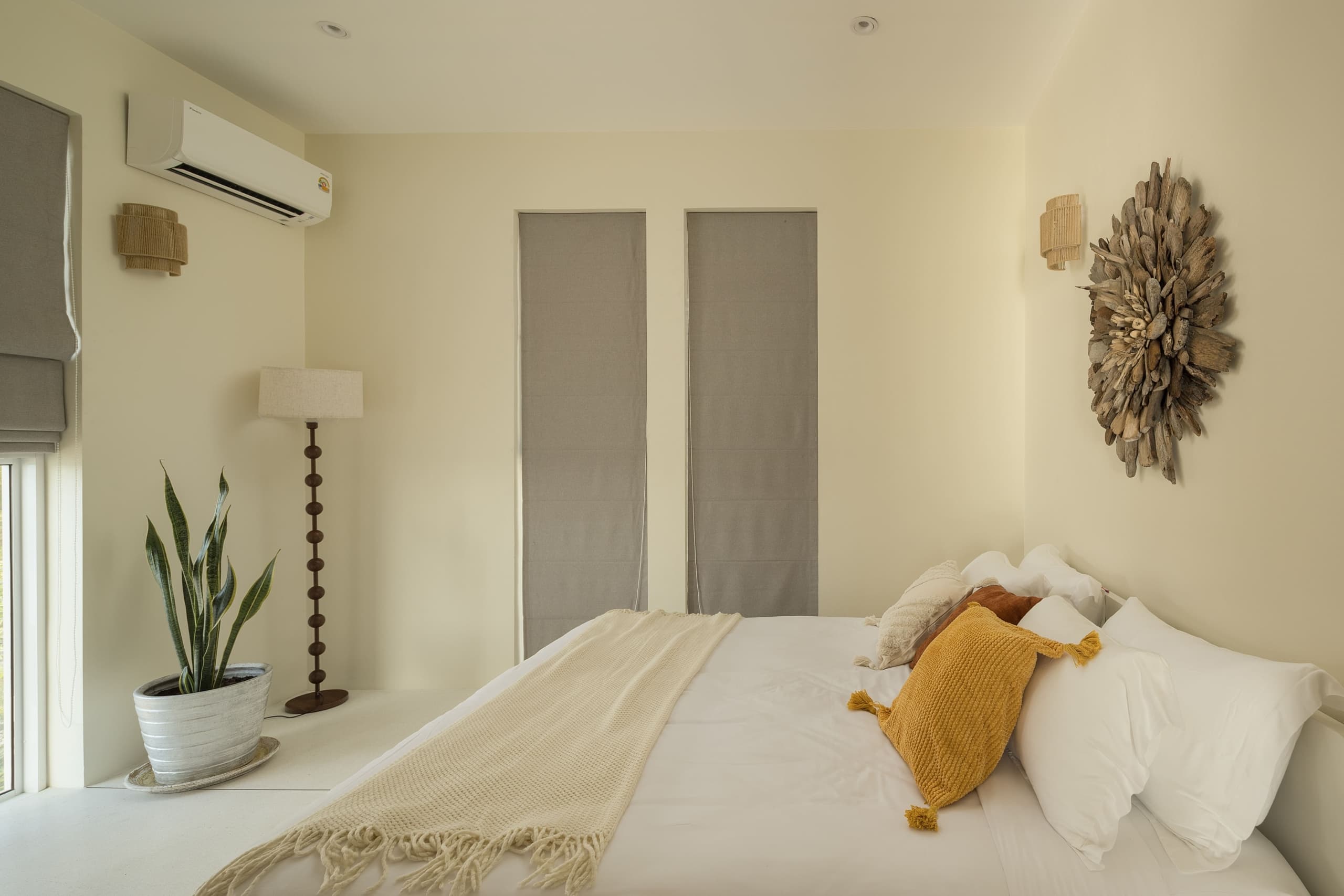 Lonely Beach Luxury Villa