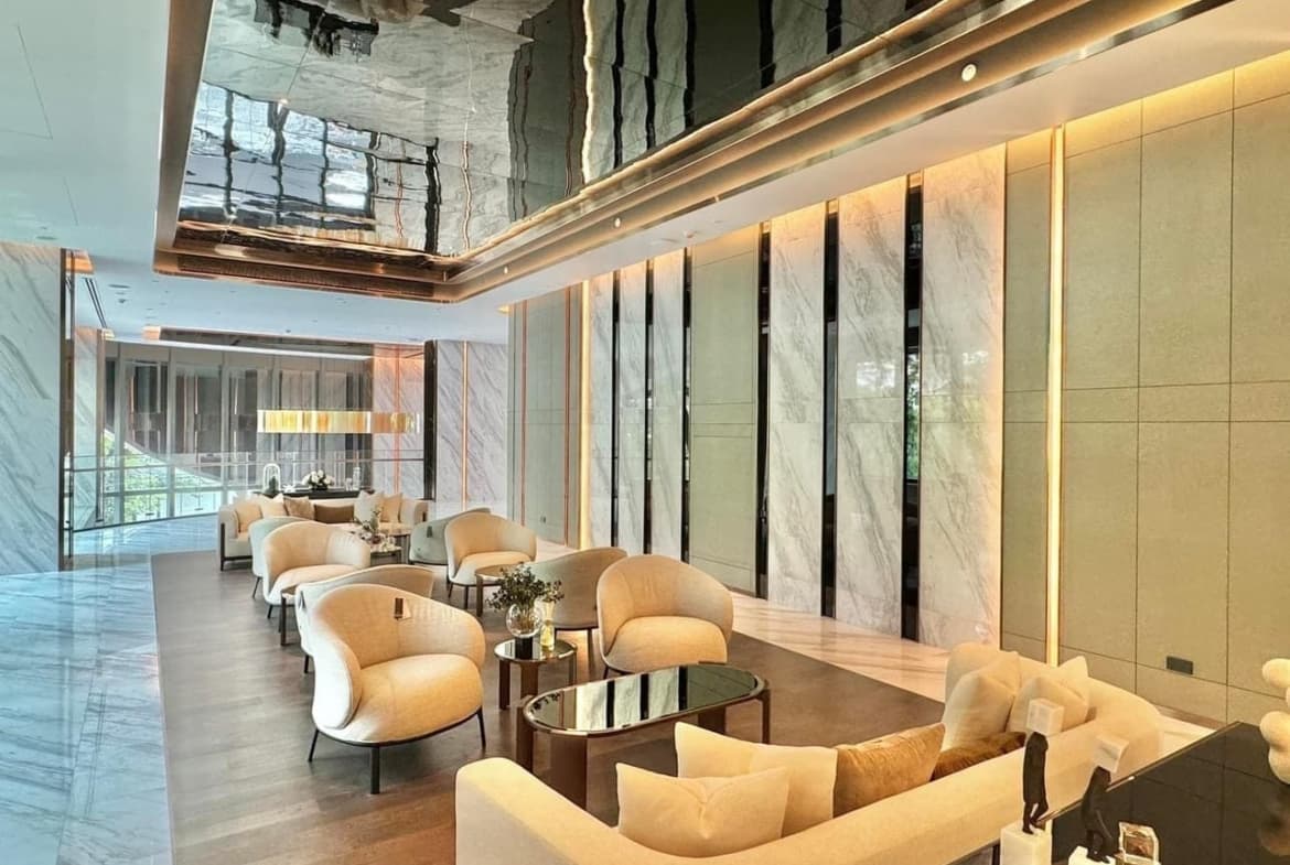 AESTIQ Thonglor