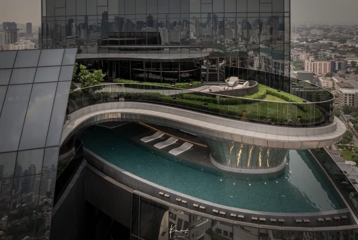 AESTIQ Thonglor