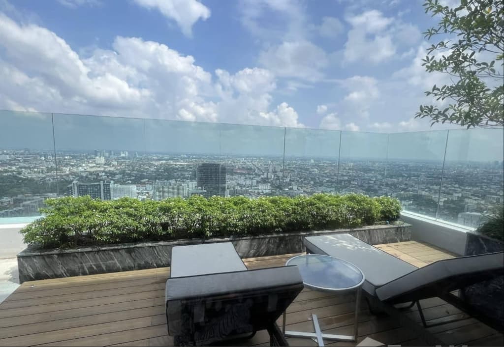 Ramada Plaza by Wyndham Bangkok Sukhumvit 48