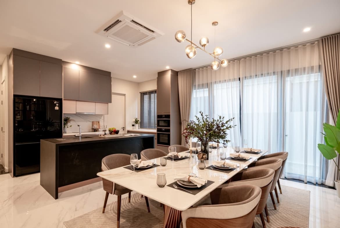 CINQ ROYAL Krungthep Kreetha