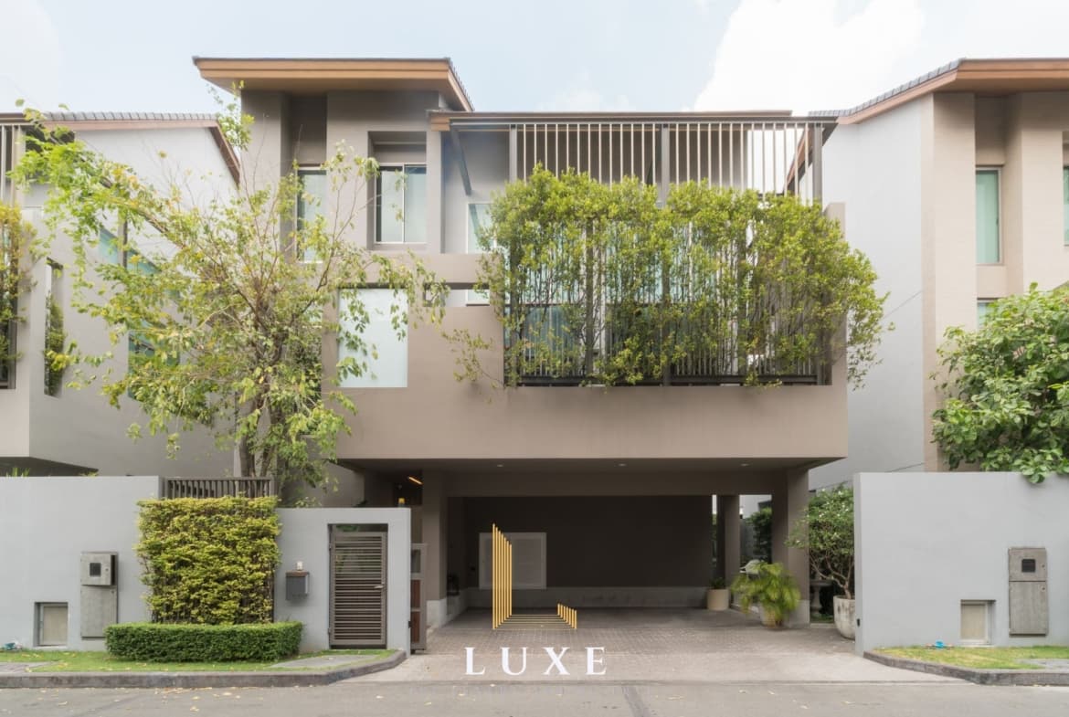 Private Nirvana Residence East