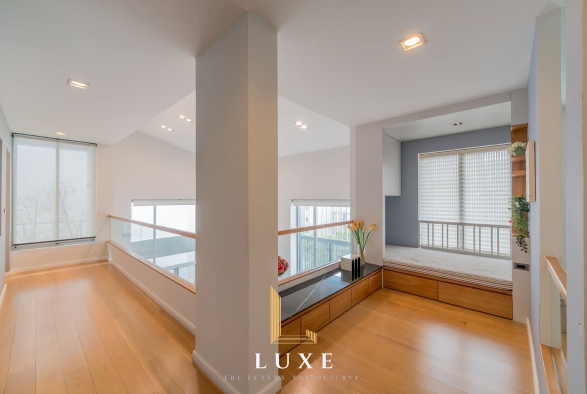 Private Nirvana Residence East