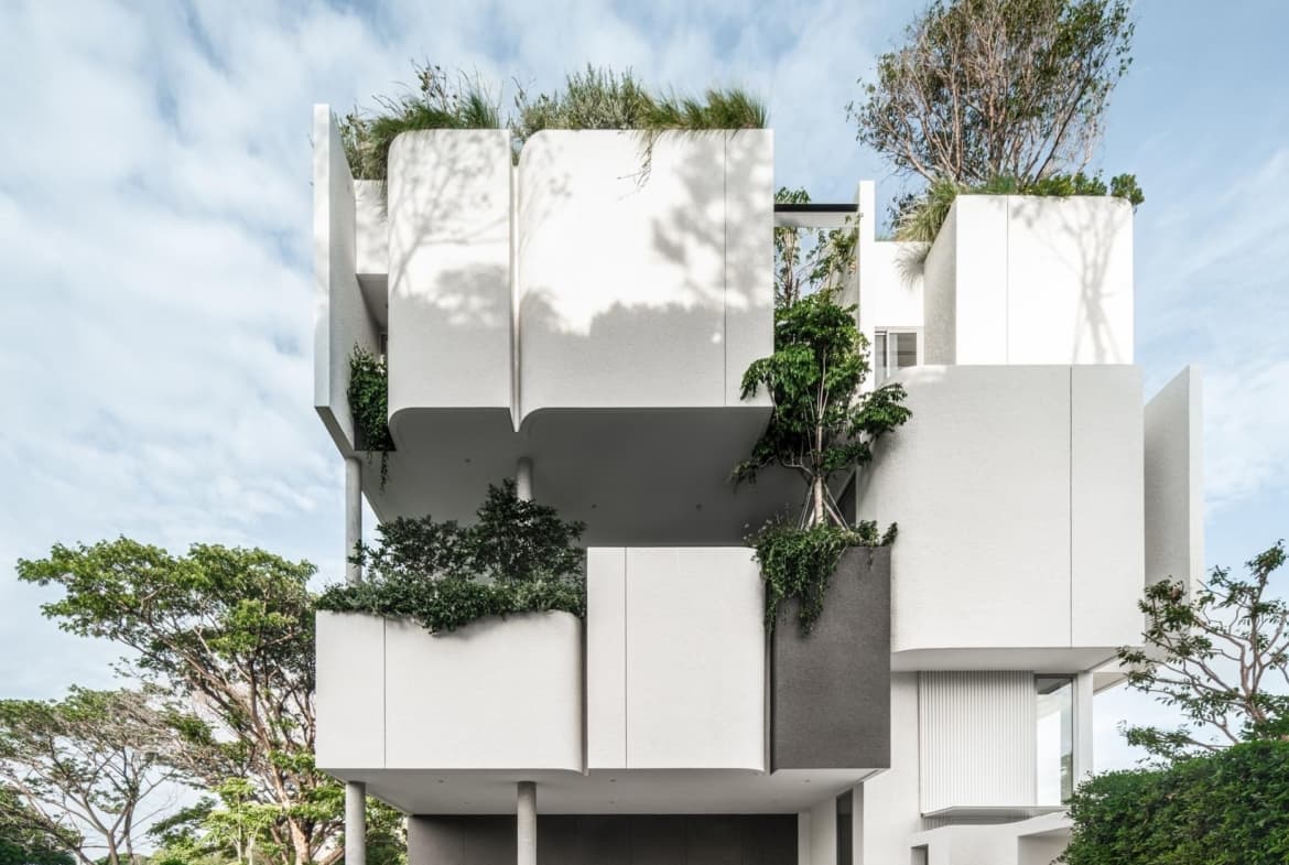 ARQ10 Rama 9 – KrungthepKreetha