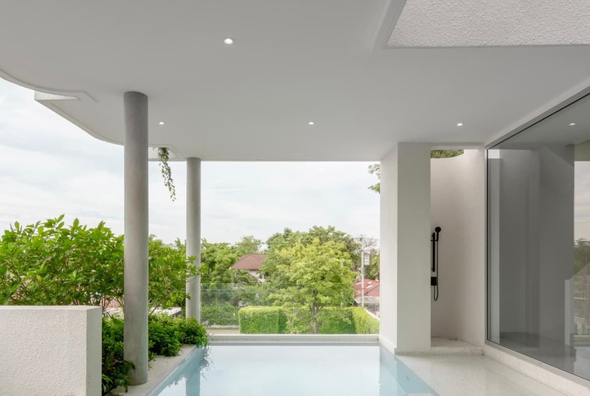 ARQ10 Rama 9 – KrungthepKreetha
