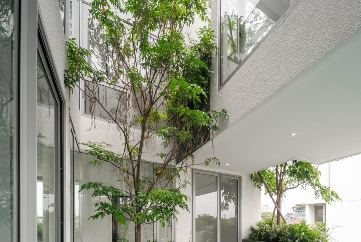 ARQ10 Rama 9 – KrungthepKreetha