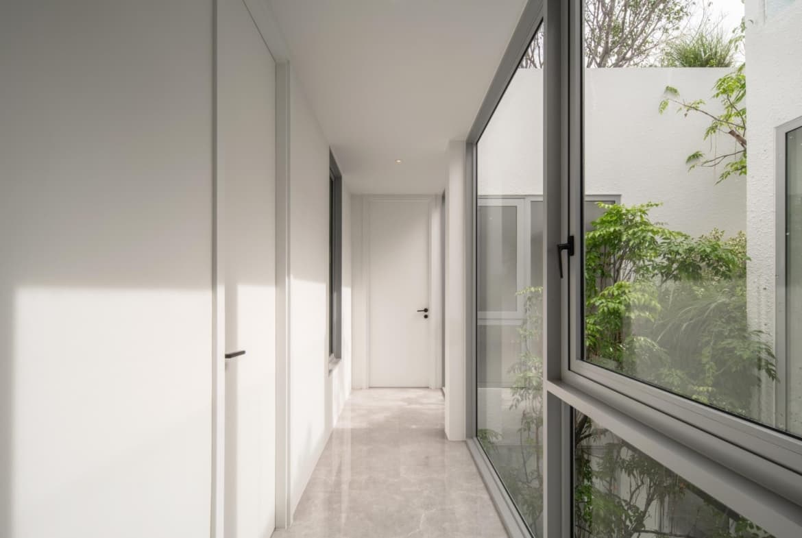 ARQ10 Rama 9 – KrungthepKreetha