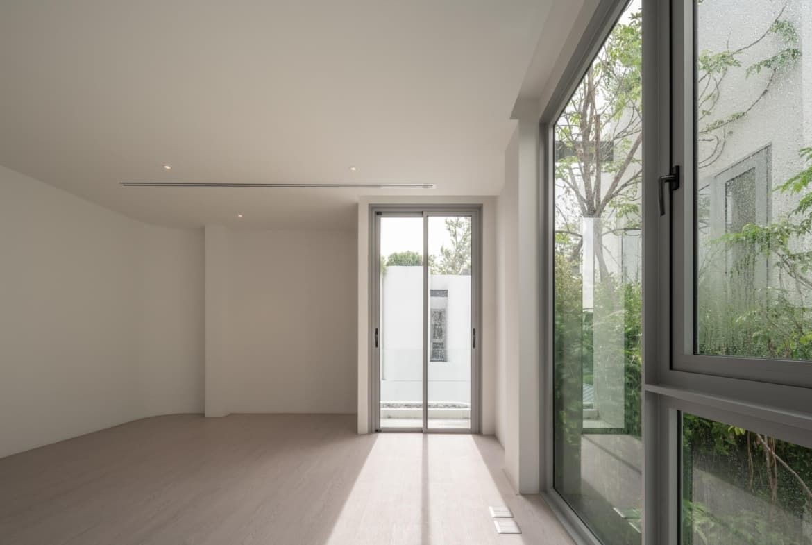 ARQ10 Rama 9 – KrungthepKreetha