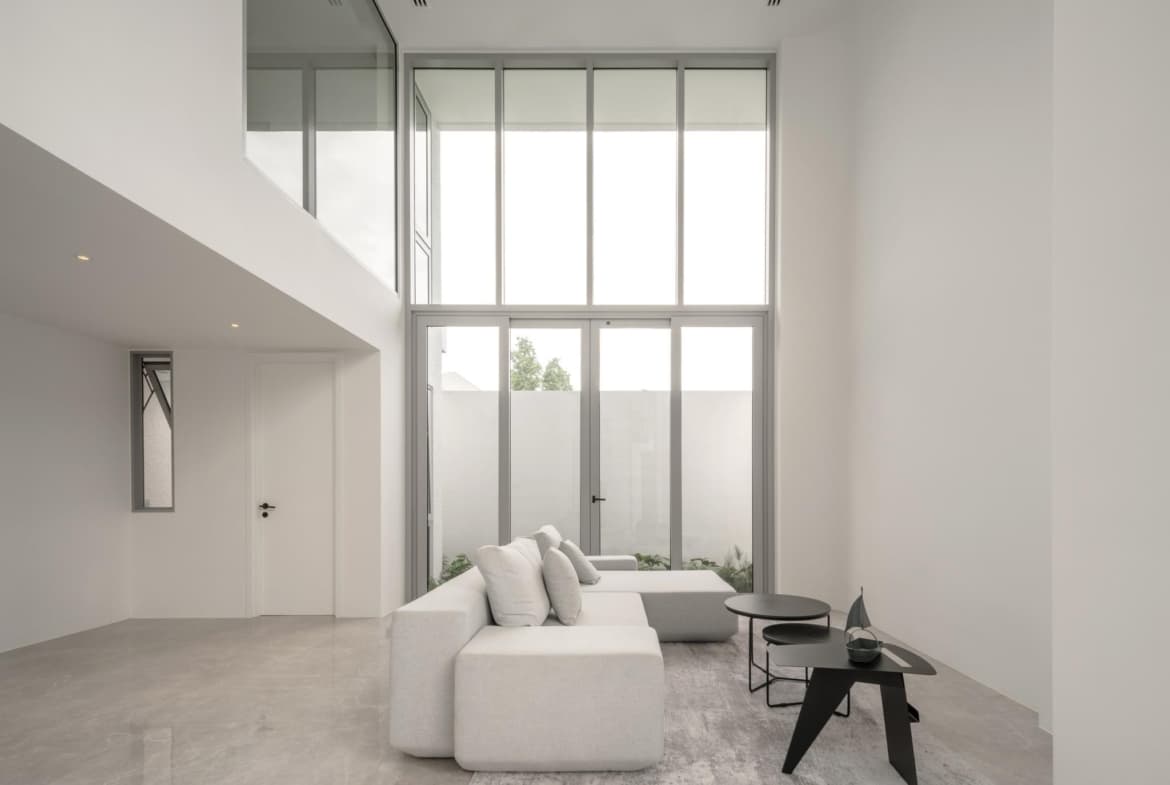 ARQ10 Rama 9 – KrungthepKreetha