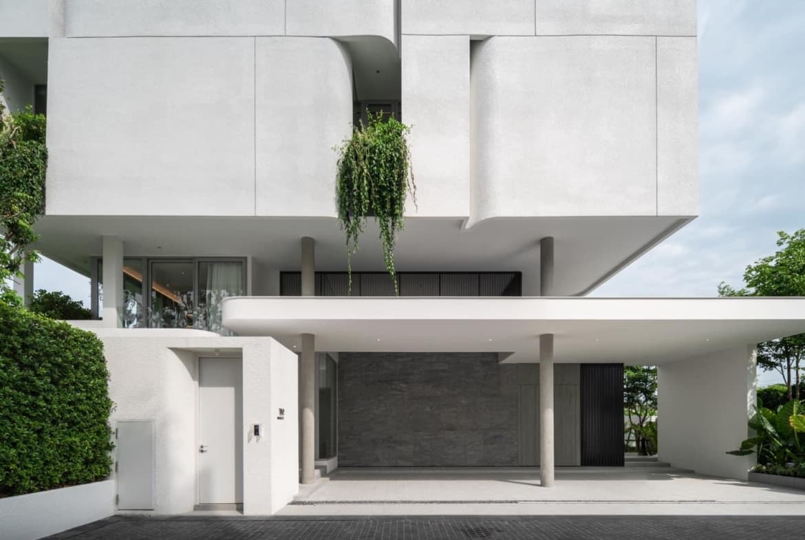 ARQ10 Rama 9 – KrungthepKreetha