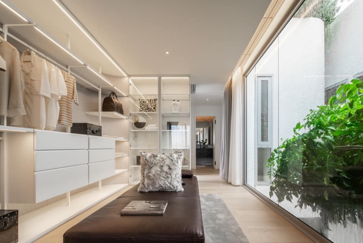 ARQ10 Rama 9 – KrungthepKreetha