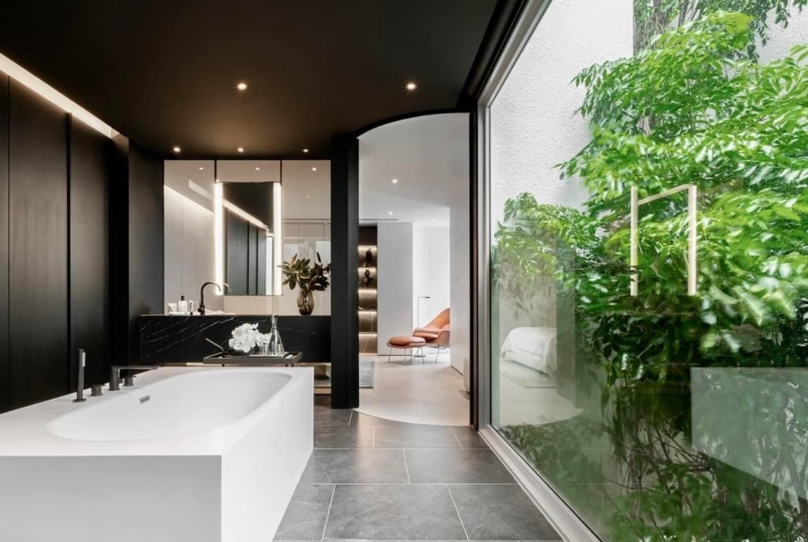 ARQ10 Rama 9 – KrungthepKreetha