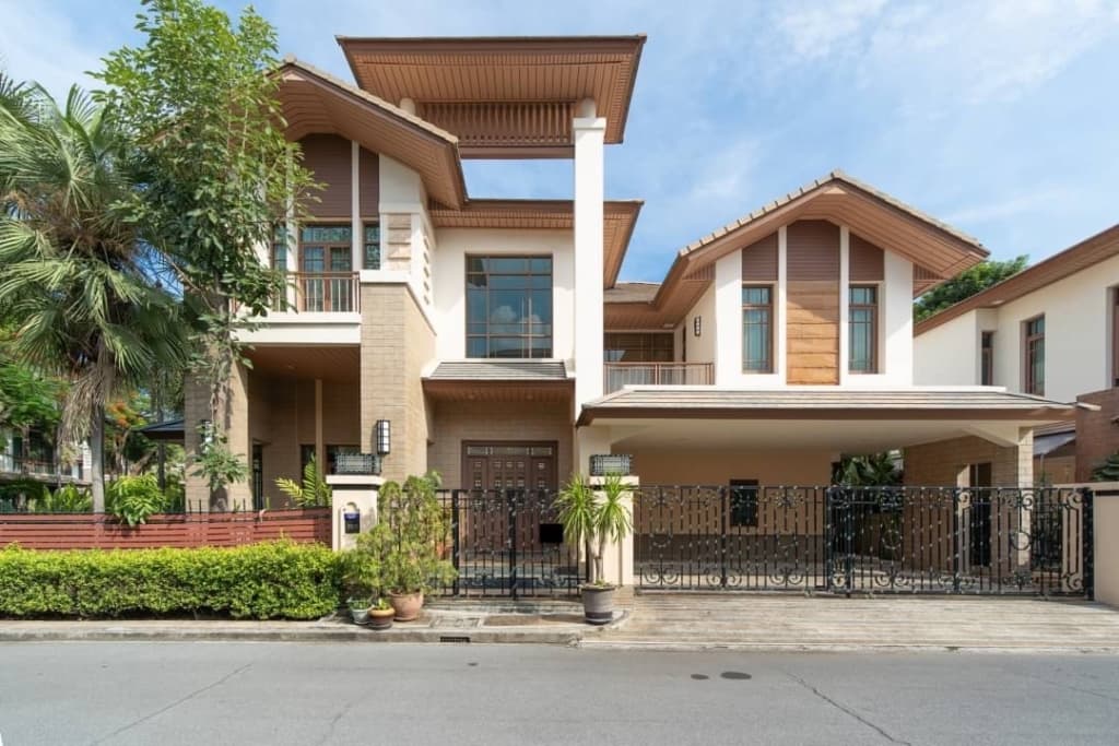 Baan Sansiri (Sukhumvit 67)