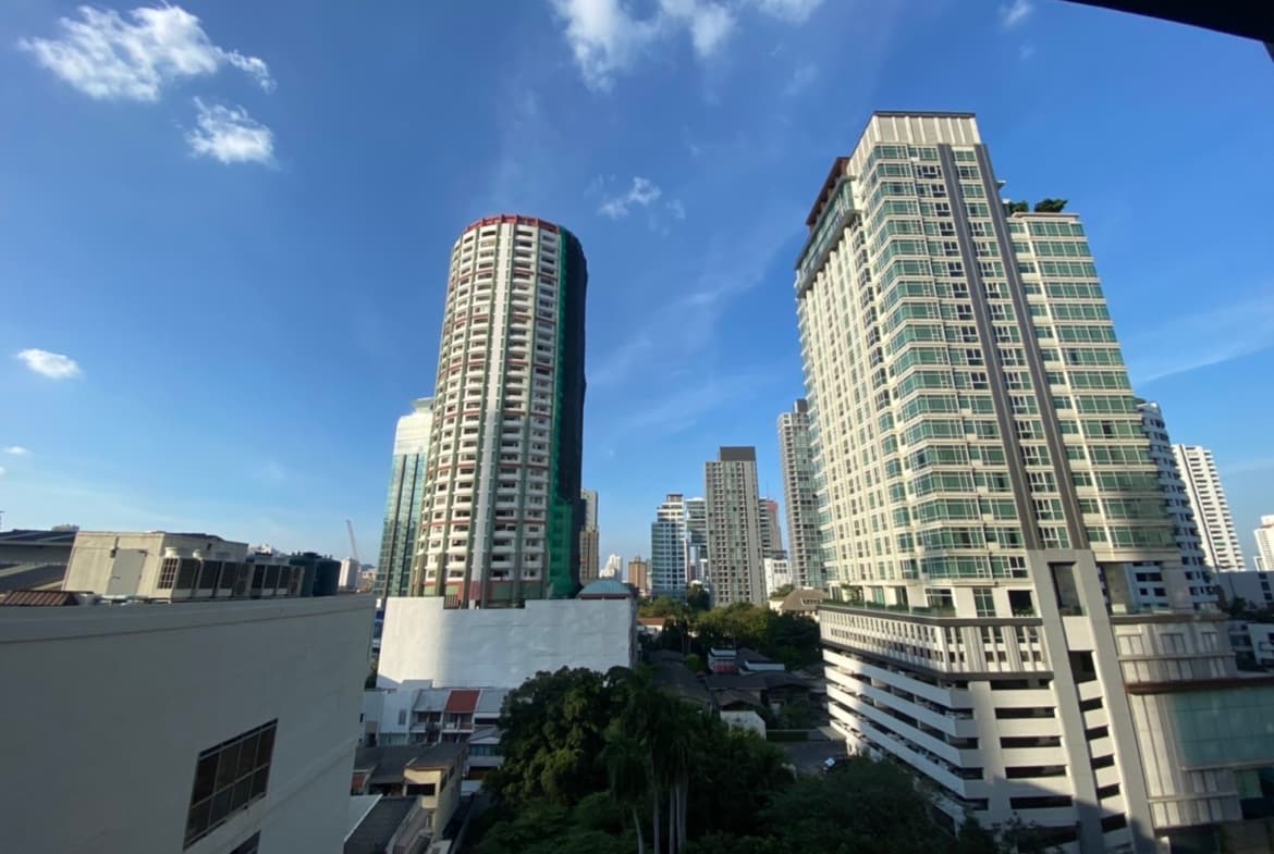 LAVIQ Sukhumvit 57