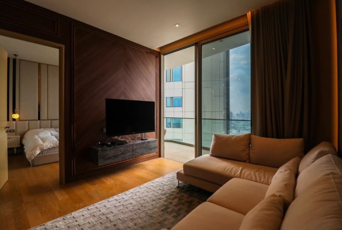 Magnolias Waterfront Residences
