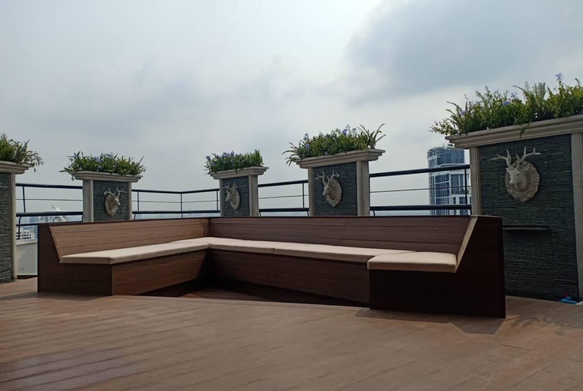 Moon Tower Thonglor