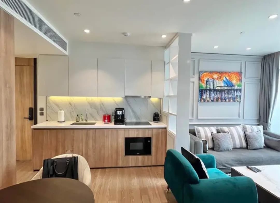 Muniq Sukhumvit 23