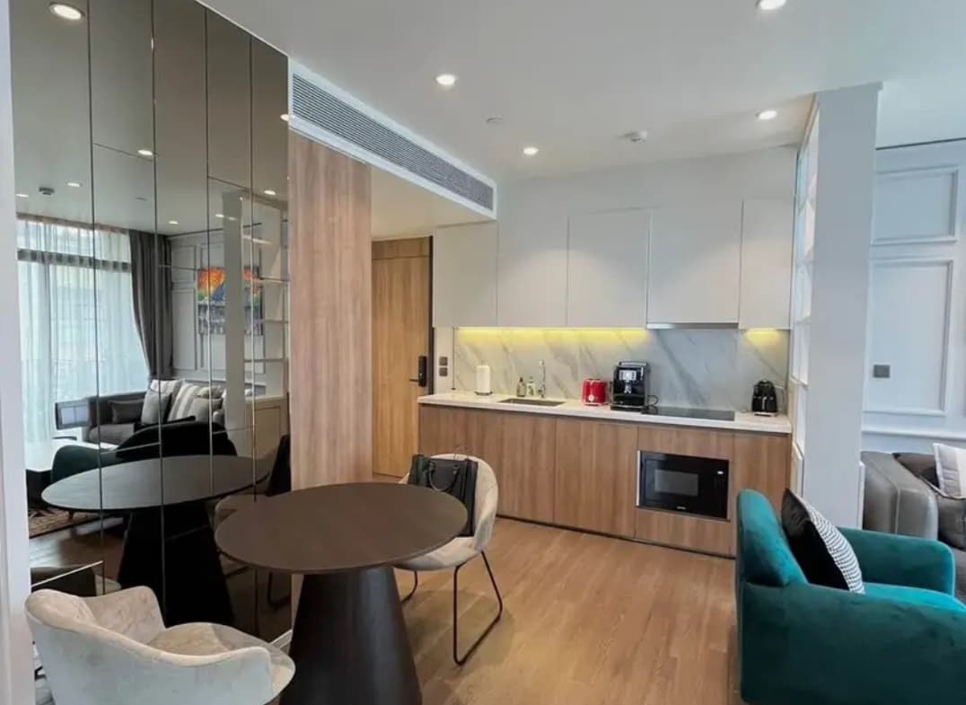 Muniq Sukhumvit 23