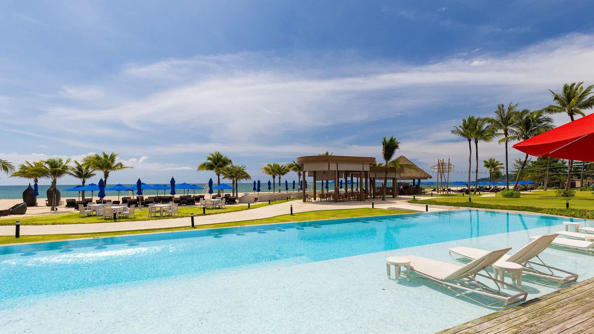 Angsana Beachfront Apartment – Luxury Living at Laguna Phuket