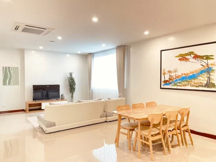4-Storey Home Office in Sukhumvit 56